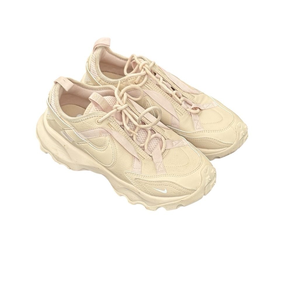 Nike Womens TC 7900 Sanddrift Walking Hiking Shoe HF1055-133 Women’s Size 7 - Picture 9 of 13